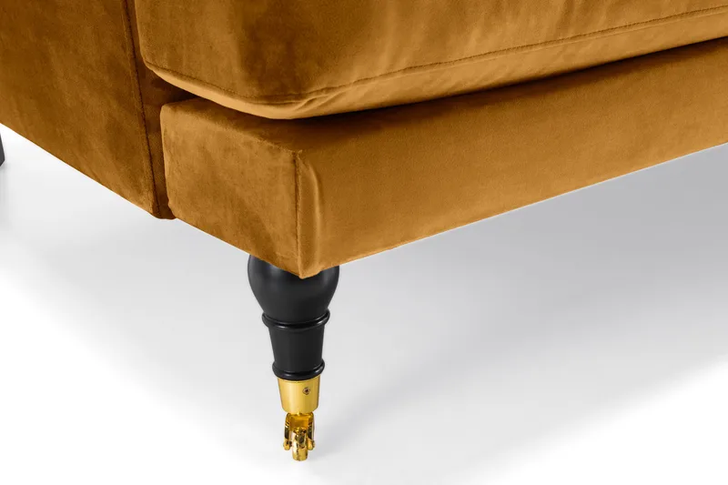 Andrew Sofagruppe 3-seter + 2-seter Sofa + Lenestol + Fotskammel i Fløyel - Mørk gul - Møbler - Sofaer - Howard-sofaer