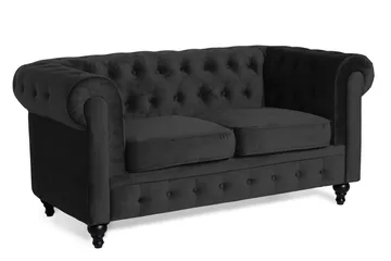 Chesterfield Lyx 2-seter Liten fløyelssofa – Dyp sofa 160 cm bred - Svart - Møbler - Sofaer - Howard-sofaer