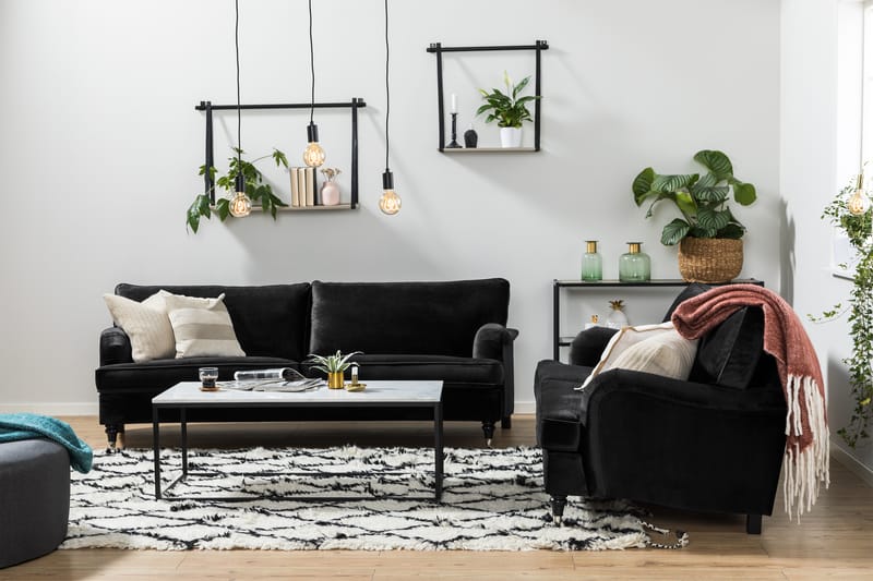 Howard Classic 2-seters Svunget Fløyelssofa - Svart - Møbler - Sofaer - Howard-sofaer