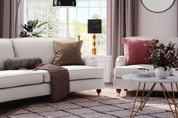 Howard Lyx 3-seters Svunget Stoffsofa - Hvit - Møbler - Sofaer - Howard-sofaer