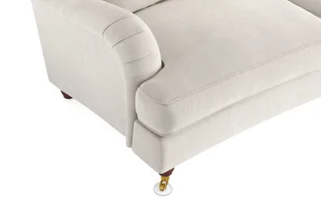 Howard Lyx 4-seters Svunget Fløyelssofa - Kremhvit - Møbler - Sofaer - Howard-sofaer