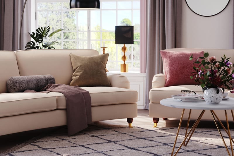 Howard Lyx 4-seters Svunget Manchestersofa - Beige - Møbler - Sofaer - Howard-sofaer