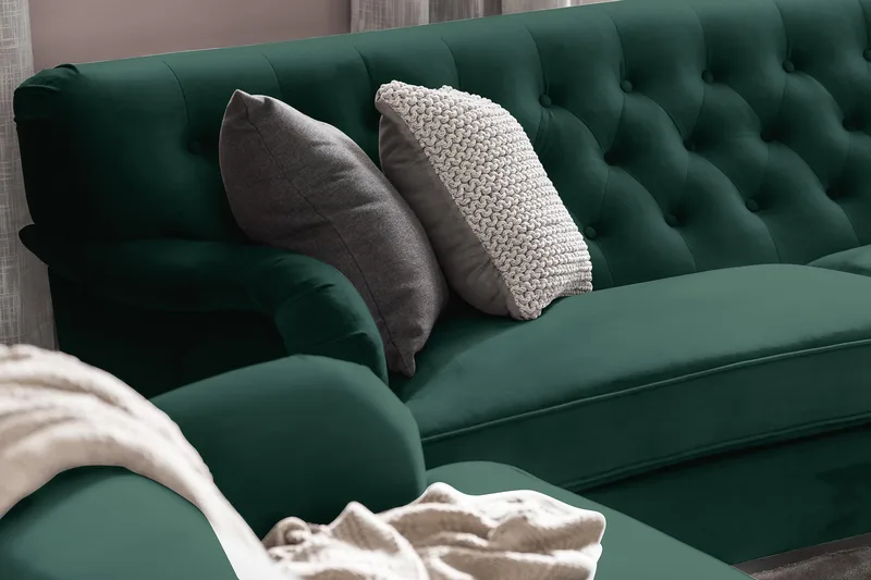 Howard Riviera 3-seters Svingt Fløyelssofa - Grønn - Møbler - Sofaer - Howard-sofaer