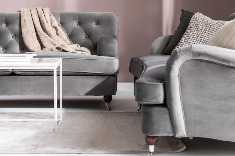 Howard Riviera 3-seters Svingt Fløyelssofa - Lys grå - Møbler - Sofaer - Howard-sofaer