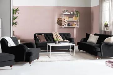 Howard Riviera 3-seters Svingt Fløyelssofa - Svart - Møbler - Sofaer - Howard-sofaer