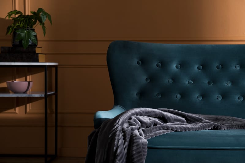 Sofa Thunia Fløyel - Møbler - Sofaer - Howard-sofaer