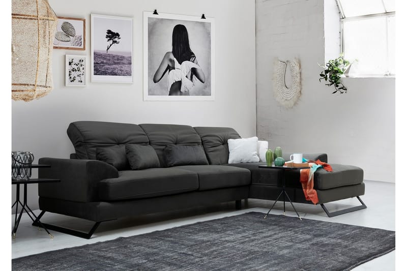 Jaraad Hjørnesofa med Divan Høyre - Svart - Møbler - Sofaer - Sofaer med sjeselong