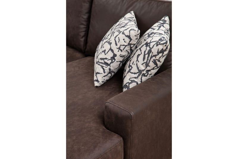 Svanabyn Sofa m. Divan og Sjeselong 4-seter - Mørkebrun - Møbler - Sofaer - Sofaer med sjeselong - 4 seters sofa med divan