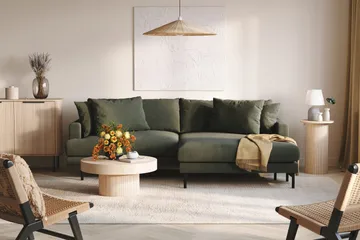 Menard 4-seters Høyrevendt L-formet Divansofa i Manchester - Mørk grønn - Møbler - Sofaer - Sofaer med sjeselong - 4 seters sofa med divan