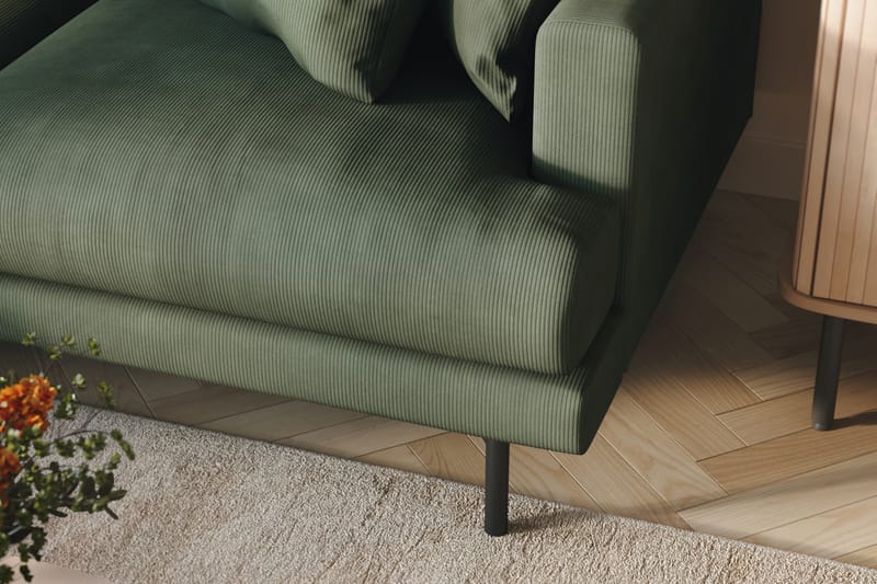 Menard 4-seters Venstrevendt L-formet Divansofa i Manchester - Grønn - Møbler - Sofaer - Sofaer med sjeselong - 4 seters sofa med divan