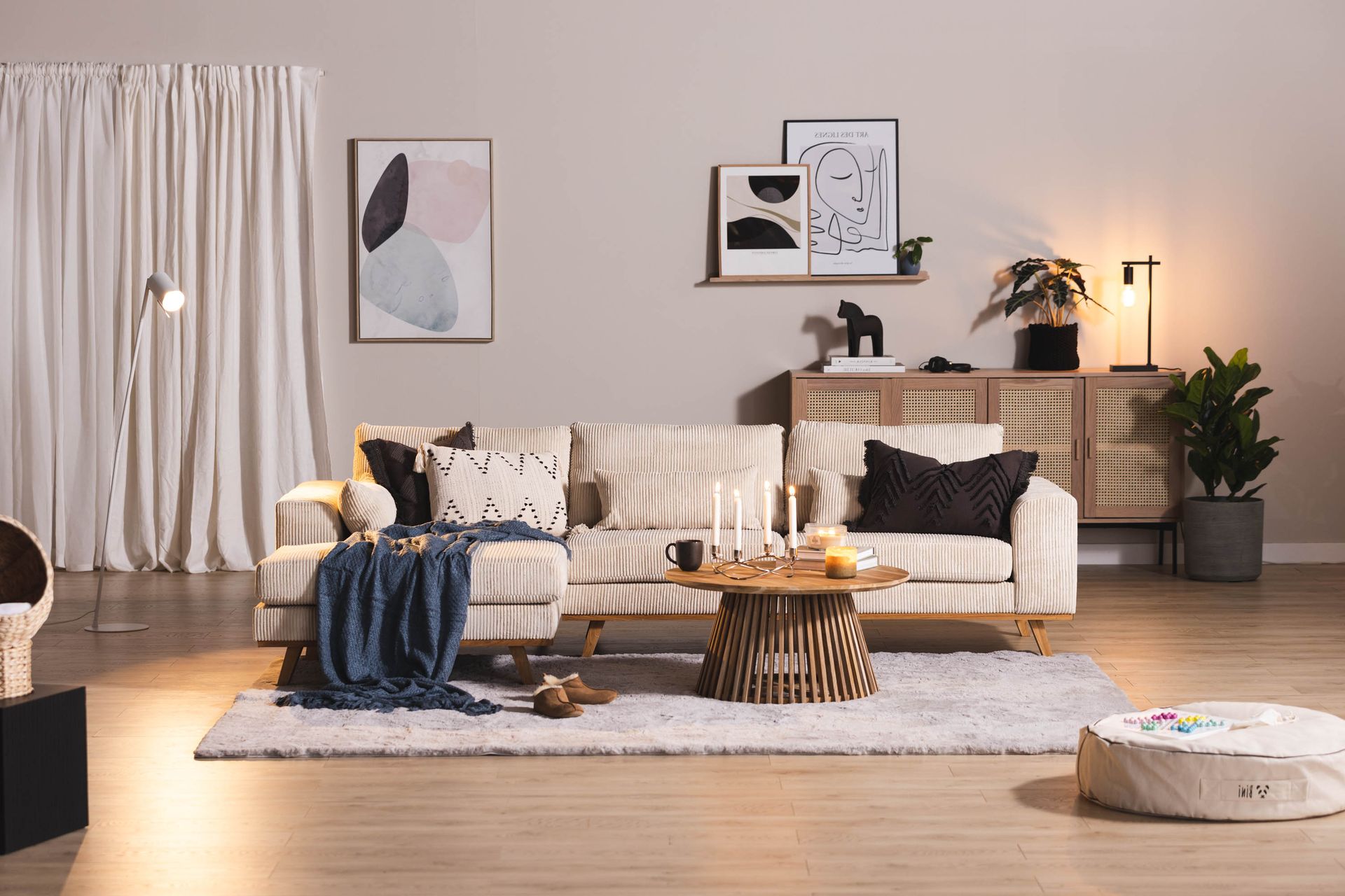 Copenhagen 4-seters Venstrevendt L-formet Divansofa i Manchester - Beige - Møbler - Sofaer - Sofaer med sjeselong - 4 seters sofa med divan