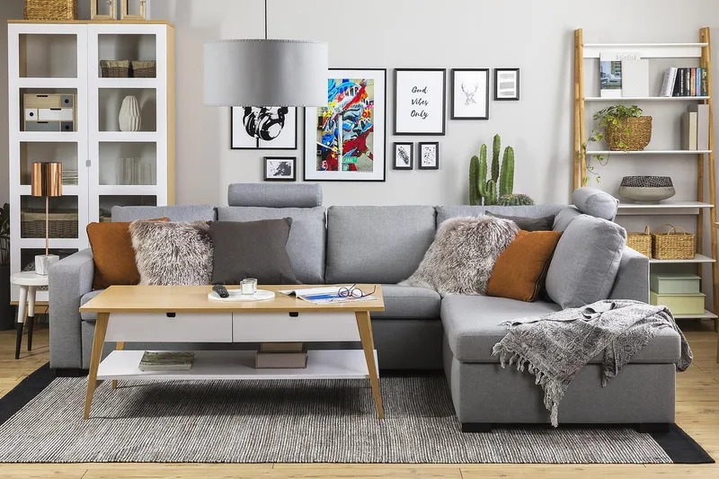 Crazy 4-seters Høyrevendt L-formet Sjeselongsofa i Stoff - Grå - Møbler - Sofaer - Sofaer med sjeselong - 3 seters sofa med divan