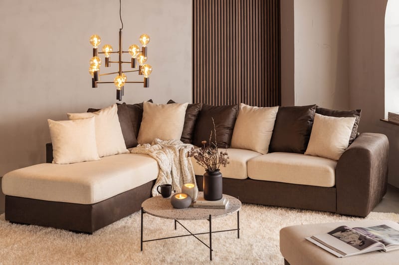 Cuba 4-seters Venstrevendt L-formet Sjeselongsofa i Kunstlær/Stoff inkl. Pynteputer - Brun / Beige - Møbler - Sofaer - Sofaer med sjeselong - 4 seters sofa med divan