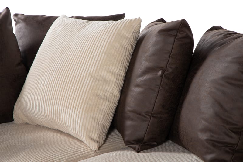 Cuba 4-seters Venstrevendt L-formet Sjeselongsofa i Manchester/Kunstlær inkl. Pynteputer - Brun / Beige - Møbler - Sofaer - Sofaer med sjeselong - 4 seters sofa med divan