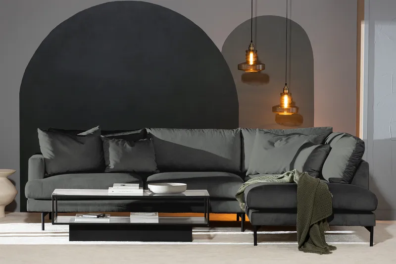 Menard 4-seters Høyrevendt Dyp L-formet Sjeselongsofa i Manchester - Grå - Møbler - Sofaer - Sofaer med sjeselong - 4 seters sofa med divan