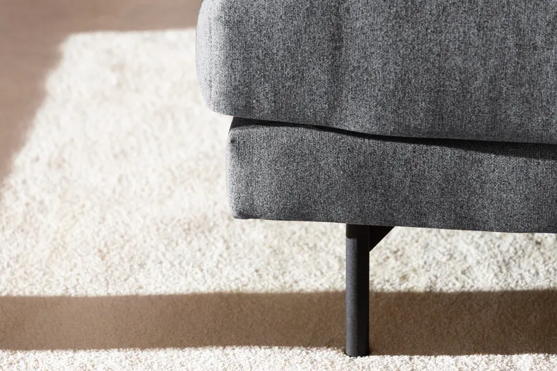 Menard 4-seters Høyrevendt Dyp L-formet Sjeselongsofa i Stoff - Mørk grå - Møbler - Sofaer - Sofaer med sjeselong - 4 seters sofa med divan