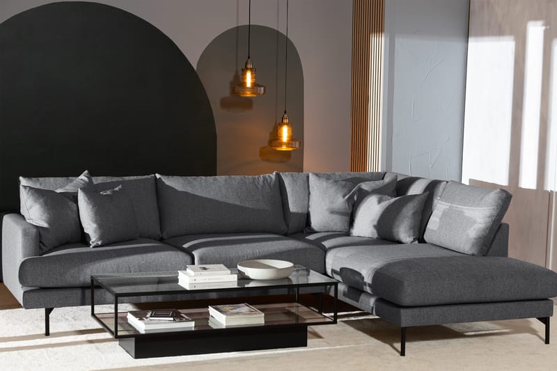 Menard 4-seters Høyrevendt Dyp L-formet Sjeselongsofa i Stoff - Mørk grå - Møbler - Sofaer - Sofaer med sjeselong - 4 seters sofa med divan