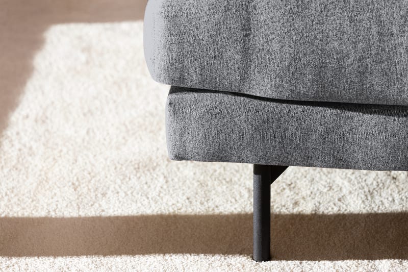 Menard 4-seters Høyrevendt L-formet Sjeselongsofa i Stoff - Grå - Møbler - Sofaer - Sofaer med sjeselong - 4 seters sofa med divan