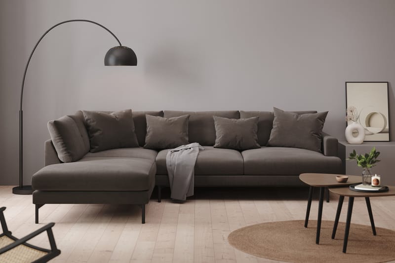 Menard 4-seters Venstrevendt L-formet Sjeselongsofa i Manchester - Mørk grå - Møbler - Sofaer - Sofaer med sjeselong - 4 seters sofa med divan