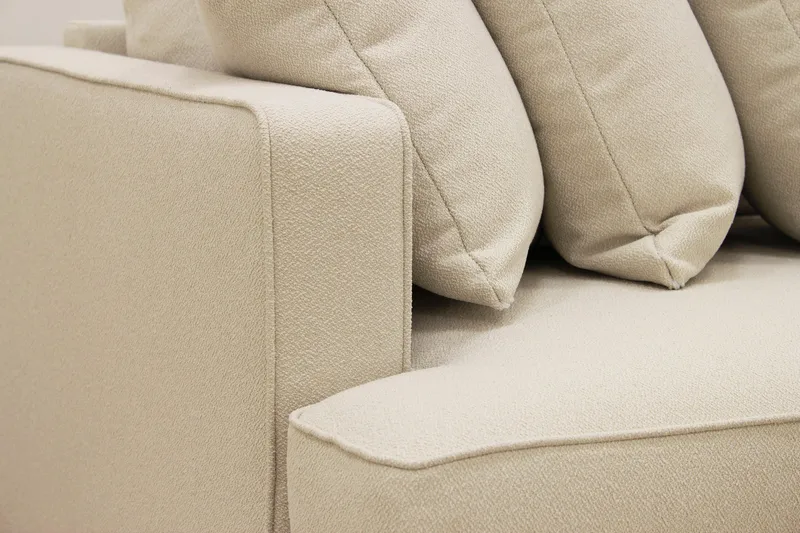 Rossita 4-seters Høyrevendt L-formet Dyp Sjeselongsofa med Hel Pute i Bouclé - Beige - Møbler - Sofaer - Sofaer med sjeselong - 4 seters sofa med divan