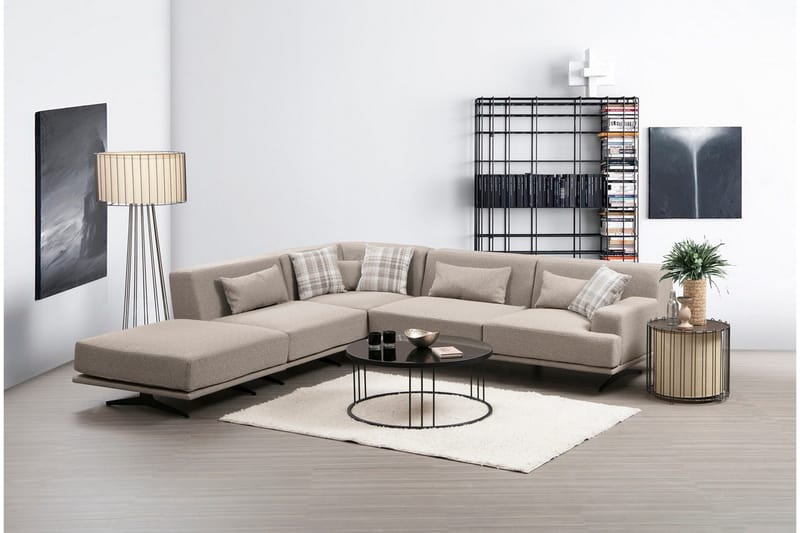 Sanroman Venstrevendt L-formet Sofa med Sjeselong 302 cm i Stoff - Beige - Møbler - Sofaer - Sofaer med sjeselong