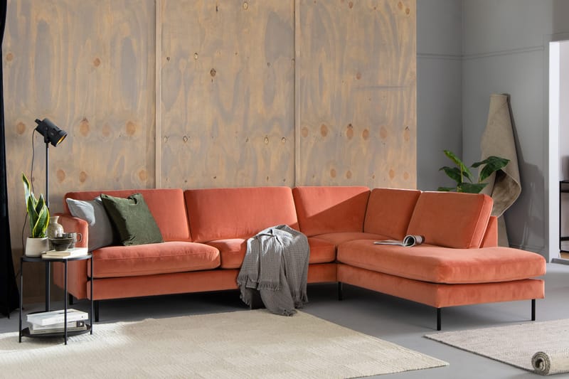 Teodin 2,5-seters Fløyelssofa med Sjeselong Høyre - Rosa - Møbler - Sofaer - Sofaer med sjeselong - 2 seters sofa med divan