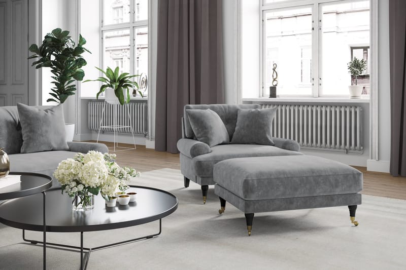 Andrew Sofagruppe 3-seter + 2-seter Sofa + Lenestol + Fotskammel i Fløyel - Lys grå - Møbler - Sofaer - Sofagrupper - Howard sofagruppe