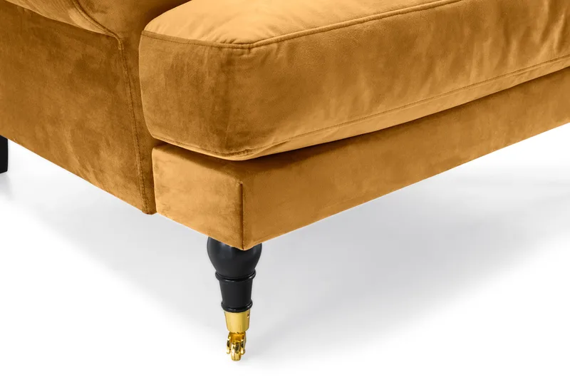 Andrew Sofagruppe 3-seter + 2-seter Sofa + Lenestol + Fotskammel i Fløyel - Mørk gul - Møbler - Sofaer - Sofagrupper - Howard sofagruppe