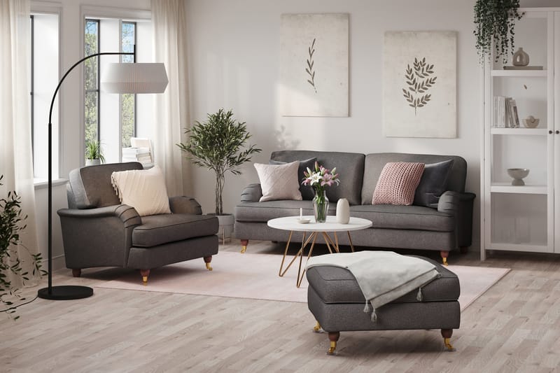 Howard Lyx Sofagruppe 3-seters Sofa + Lenestol + Fotskammel i Stoff - Mørk grå - Møbler - Sofaer - Sofagrupper - Howard sofagruppe