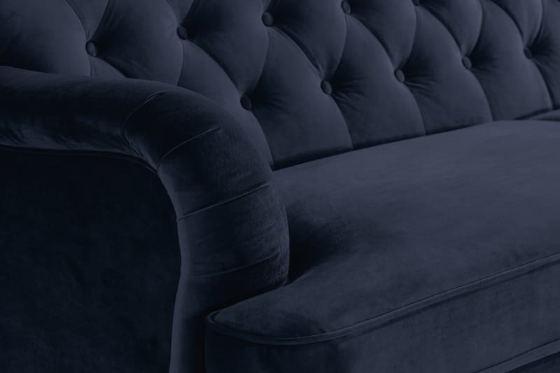 Howard Riviera Sofagruppe 3-seters + 2-seters Sofa + Lenestol + Fotskammel i Fløyel - Blå - Møbler - Sofaer - Sofagrupper - Howard sofagruppe