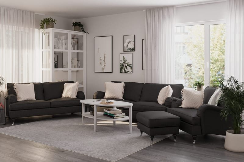 Howard Classic Sofagruppe 3-seters + 2-seters Sofa + Lenestol + Fotskammel i Stoff - Mørk grå - Møbler - Sofaer - Sofagrupper - Howard sofagruppe