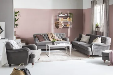 Howard Riviera Sofagruppe 3-seters + 2-seters Sofa + Lenestol + Fotskammel i Fløyel - Lys grå - Møbler - Sofaer - Sofagrupper - Howard sofagruppe