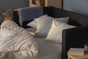 Willhelm Liten Sovesofa 2-seters Fremovervendt - Mørkgrå - Møbler - Sofaer - Sovesofaer - 2 seters sovesofa