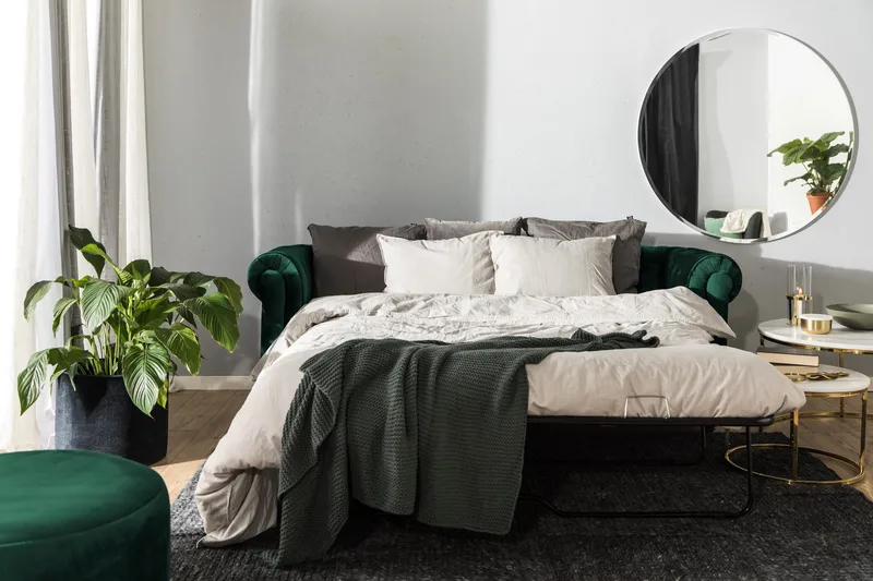 Chesterfield Lyx 3-seter Fremoverbøyd sovesofa i fløyel - Grønn - Møbler - Sofaer - Sovesofaer - 3 seters sovesofa