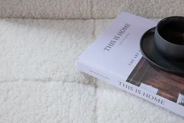 Bodil Sovesofa - Hvit / Svart - Møbler - Sofaer - Sovesofaer - Langsgående sovesofa