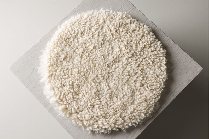 Katy Stolpute - Hvid - Tekstiler & tepper - Pute & putetrekk - Sitteputer