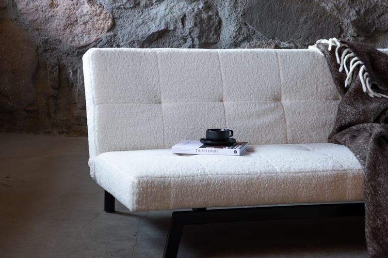 Bodil Sovesofa - Hvit / Svart - Møbler - Sofaer - Sovesofaer - Langsgående sovesofa
