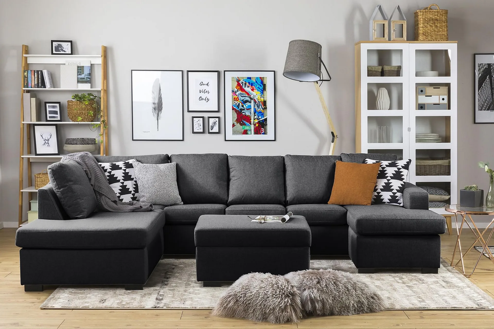 Crazy 5-seters Venstrevendt U-formet Sofa med Divan og Sjeselong i Stoff - Mørk grå - Møbler - Sofaer - U-sofa