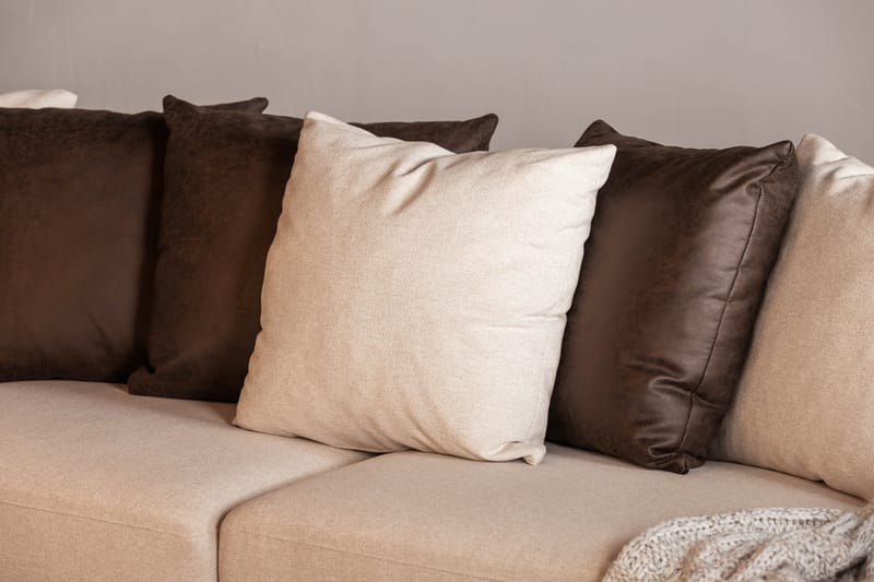 Cuba 5-seters Høyrevendt U-formet Sofa med Divan og Sjeselong i Kunstlær/Stoff inkl. Pynteputer - Brun / Beige - Møbler - Sofaer - U-sofa