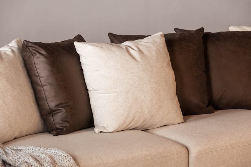 Cuba 5-seters Venstrevendt U-formet Sofa med Divan og Sjeselong i Kunstlær/Stoff inkl. Pynteputer - Brun / Beige - Møbler - Sofaer - U-sofa