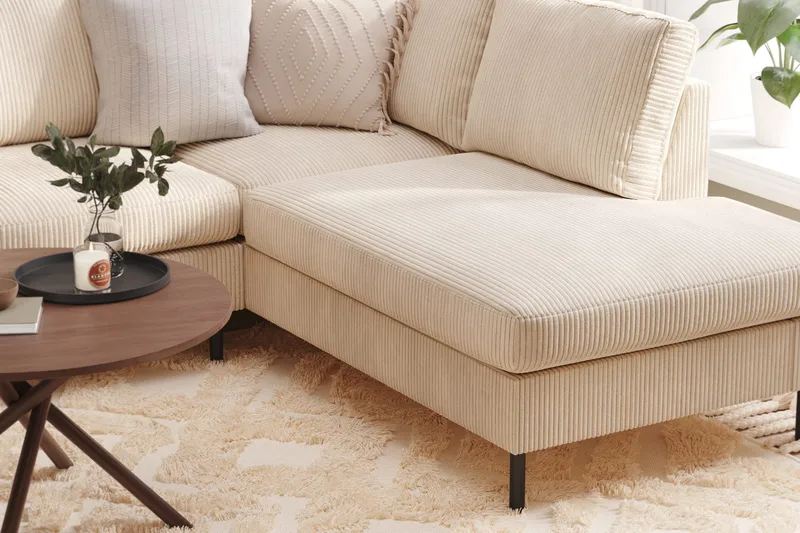 Peppe 4-seters Høyrevendt U-formet Sofa med Divan og Sjeselong i Manchester - Beige - Møbler - Sofaer - U-sofa