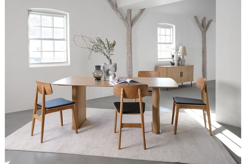 Arnav Spisestuestol - Svart - Møbler - Stoler - Spisestuestoler & kjøkkenstoler