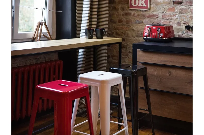 Cabrillo Barstol 42 cm - Rød - Møbler - Stoler - Barstol