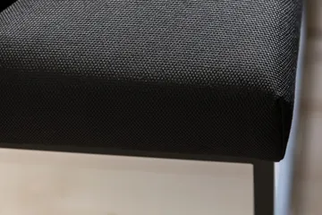 Ella Benk 120cm Dypheftet - Svart - Møbler - Stoler - Benk