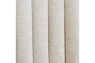 Irins Spisestol i Stoff med Metallben - Beige - Møbler - Stoler - Spisestuestoler & kjøkkenstoler