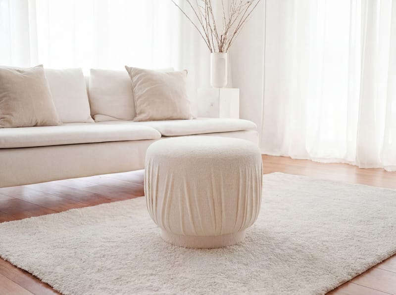 Älven rund sittepuff 50 cm i stoff - lys krem - Møbler - Stoler - Krakk - Puff