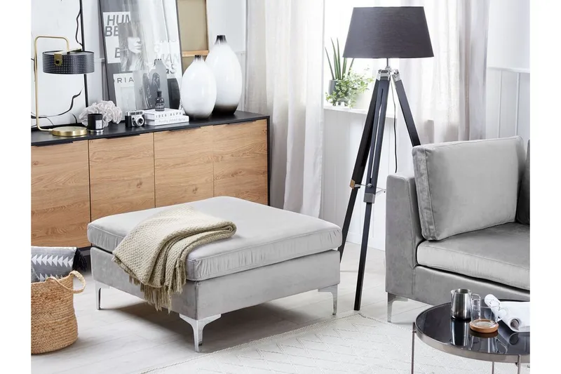 Evja Fotskammel - Fløyel/Grå - Møbler - Stoler - Krakk - Fotskammel