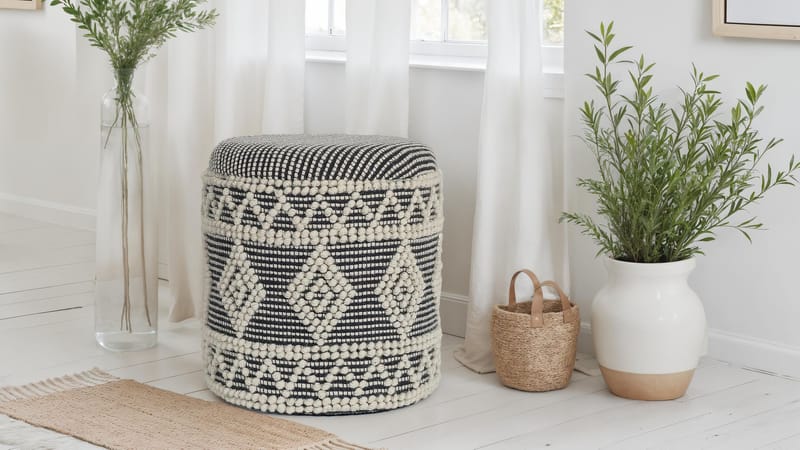 Ivoino krakk 40 cm - Svart/hvit - Møbler - Stoler - Krakk - Fotskammel