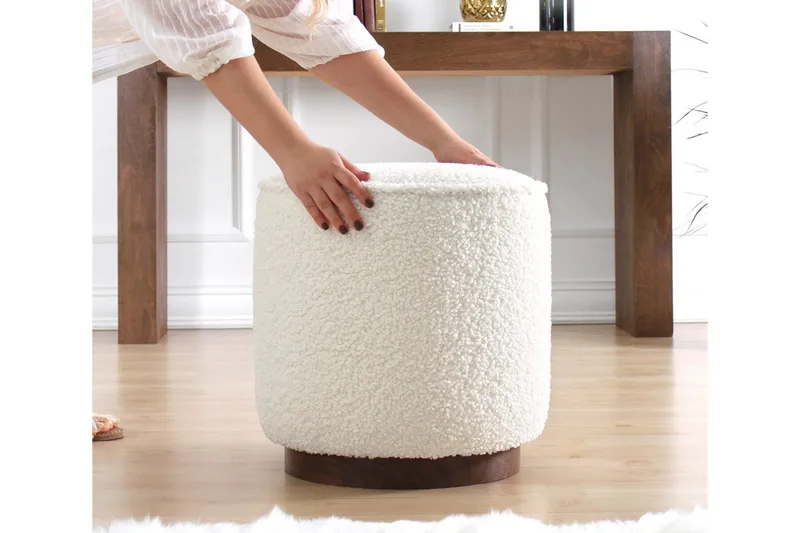 Braintree Sittepuff 42 cm - Hvit - Møbler - Stoler - Krakk - Puff