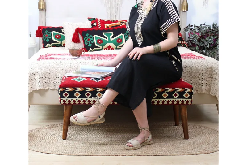 Crossett Sittepuff 91 cm - Rød - Møbler - Stoler - Krakk - Puff